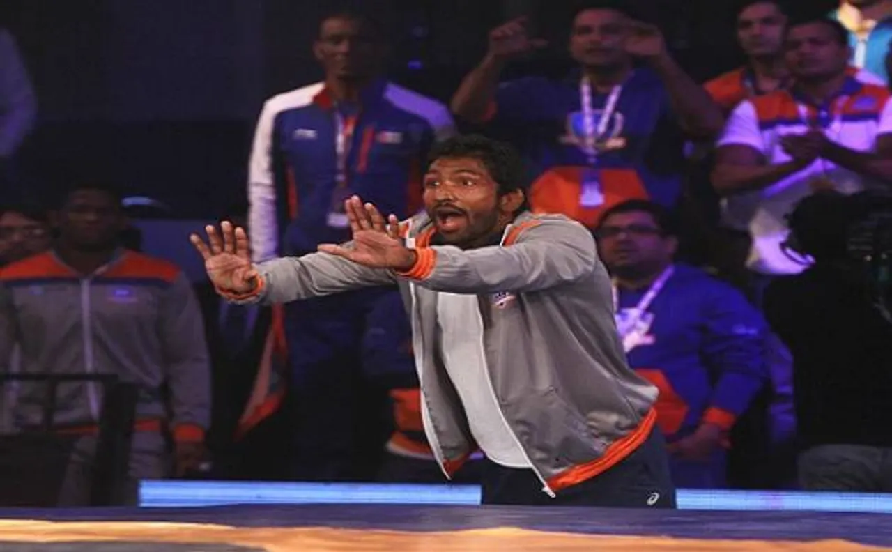 After Virender Sehwag, wrestler Yogeshwar Dutt's tweet adds to storm over Gurmehar Kaur's post 
