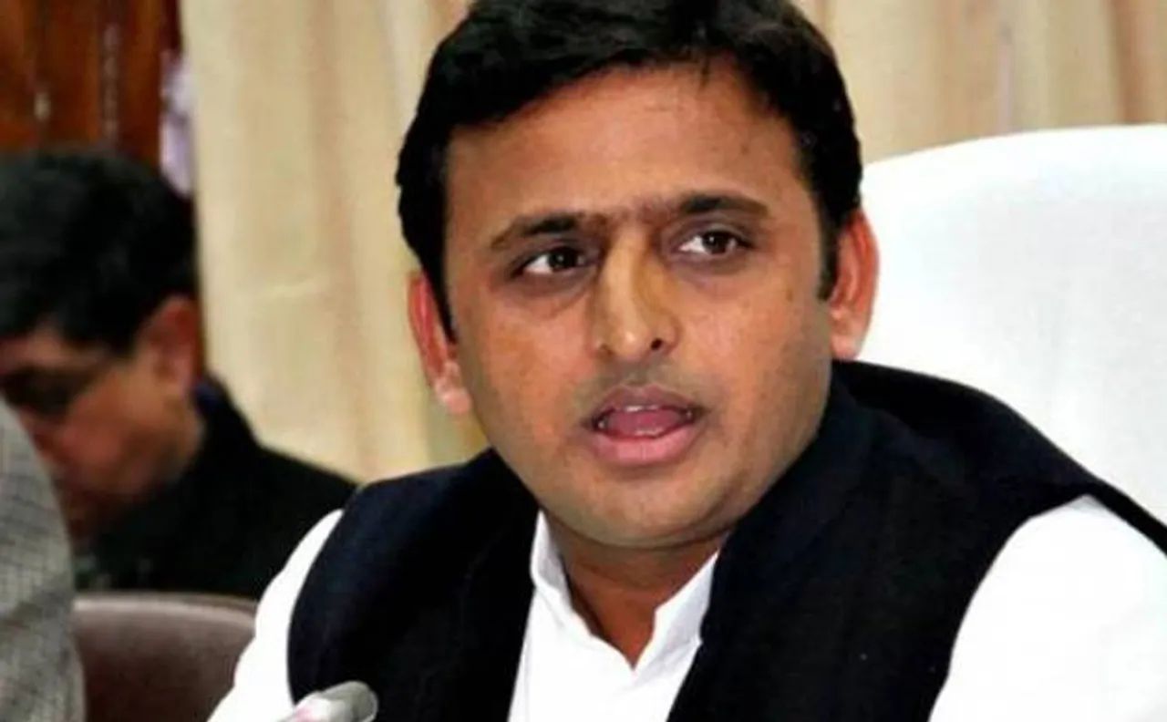 SP candidate breaks down in Akhileshâ€™s presence during rally