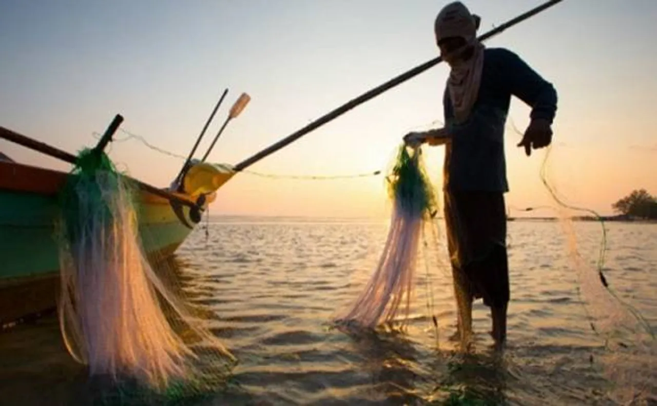 Crude bomb attack in Gulf of Mannar region, 2 fishermen injured 