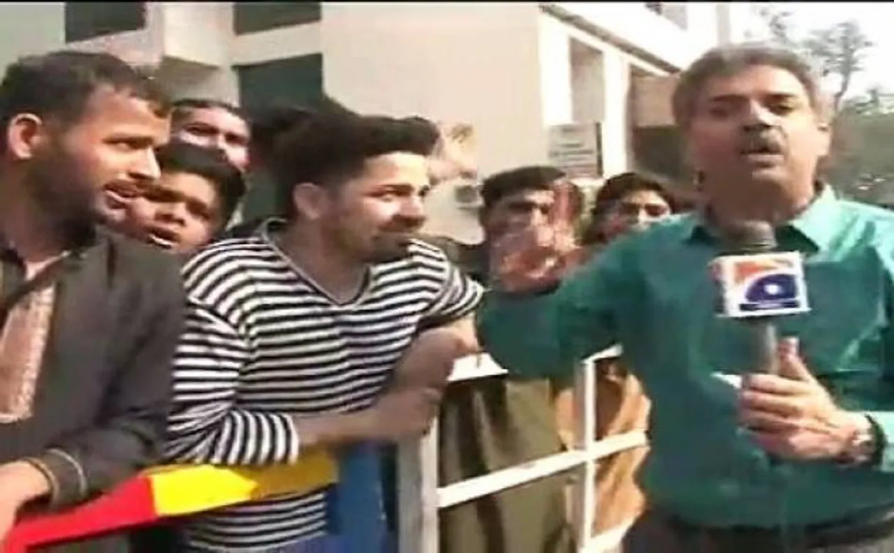 Viral | Chand Nawab 2.0: This Pakistani journalistâ€™s â€˜dancing reportingâ€™ is new laughter sensation on internet 