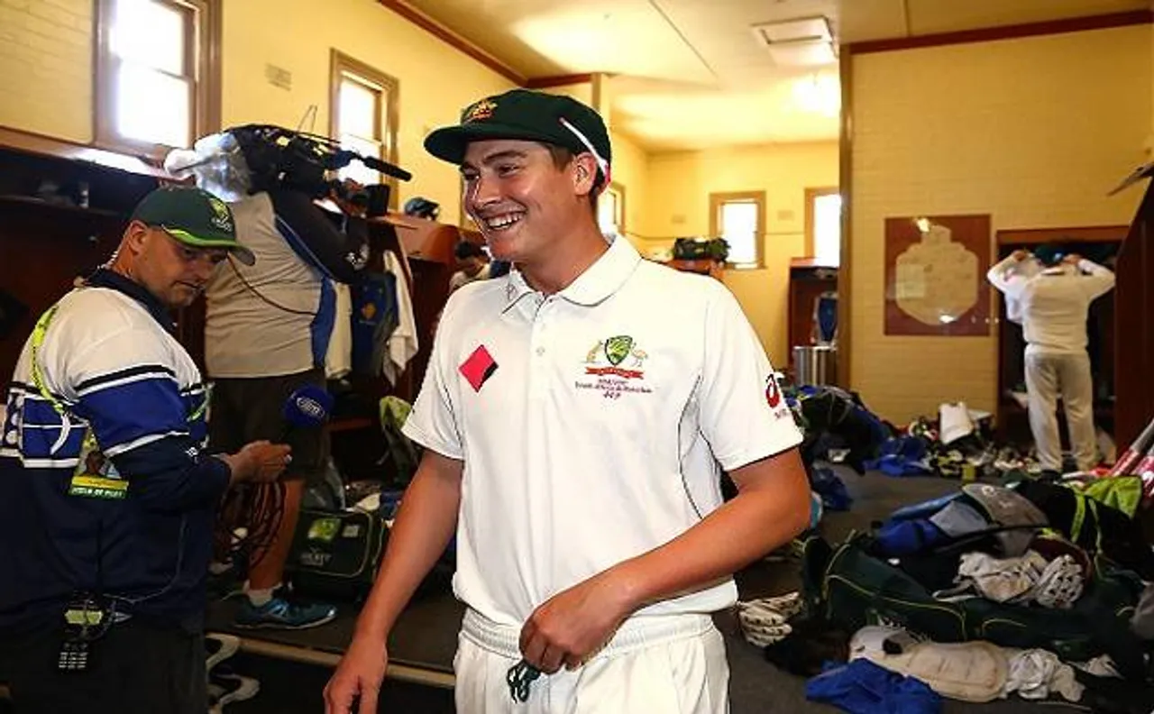 Virat Kohli tries to sledge Renshaw over 'toilet break', gets smile in return 