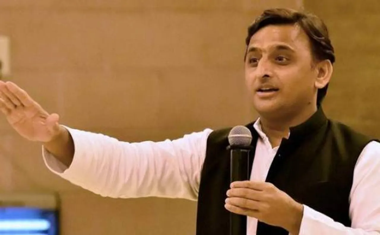 UP CM Akhilesh Yadav approves Rs. 54,90,000 as pension for 101 families of Kargil martyrs