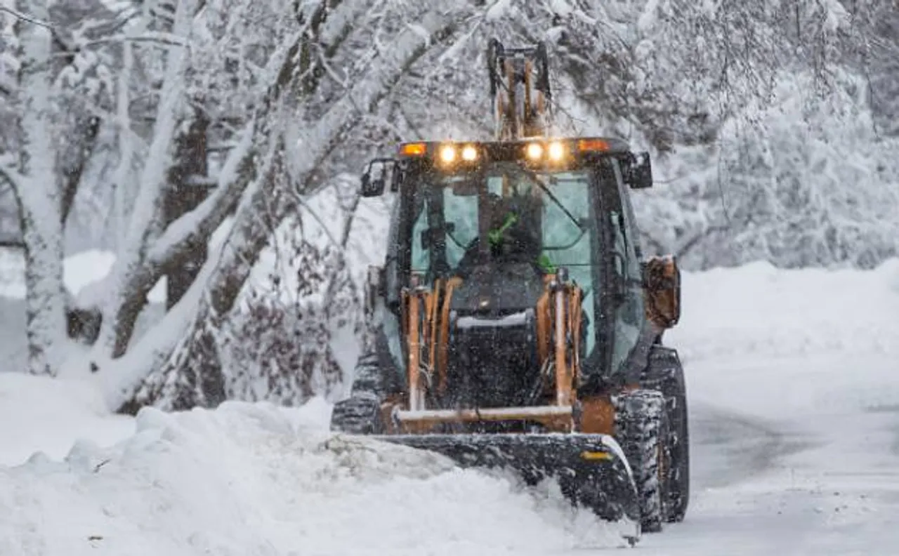 Millions of Americans brace for potentially worst winter storm in US Northeast