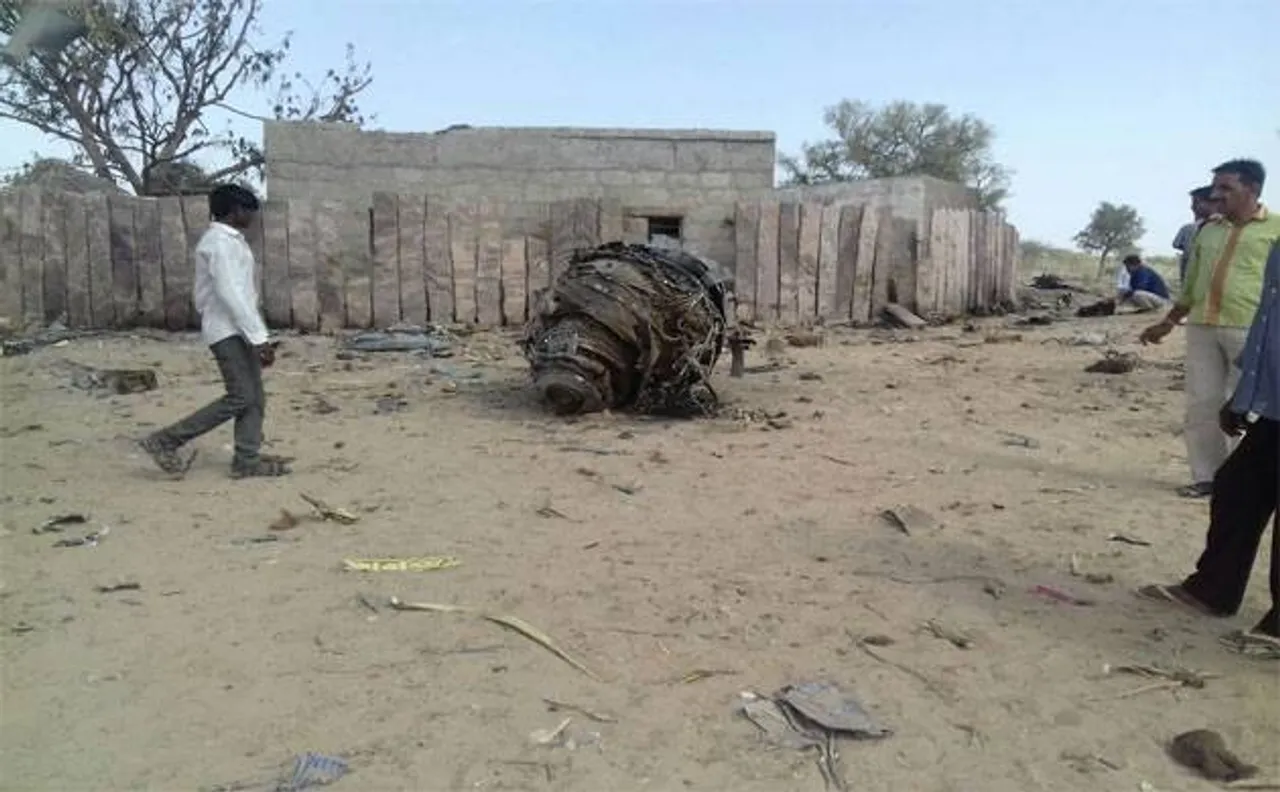 Watch | IAF figher jet crashes in Barmer village, pilots eject safely