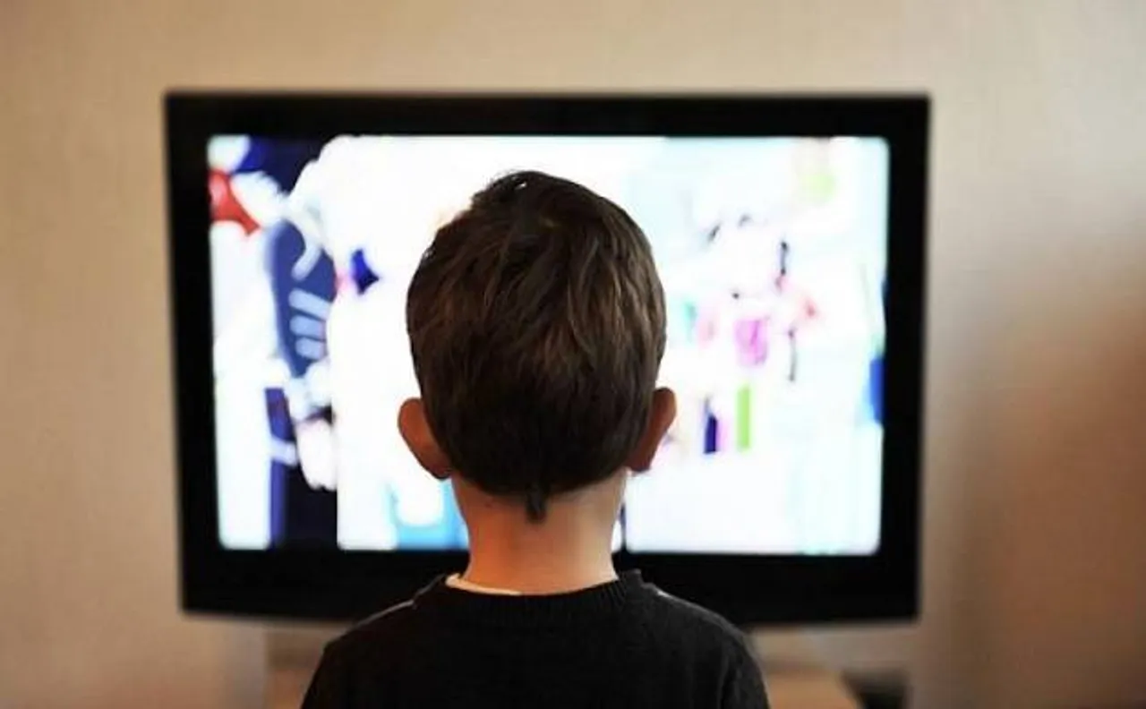 Spending more than three hours on screen may increase risk of diabetes in children