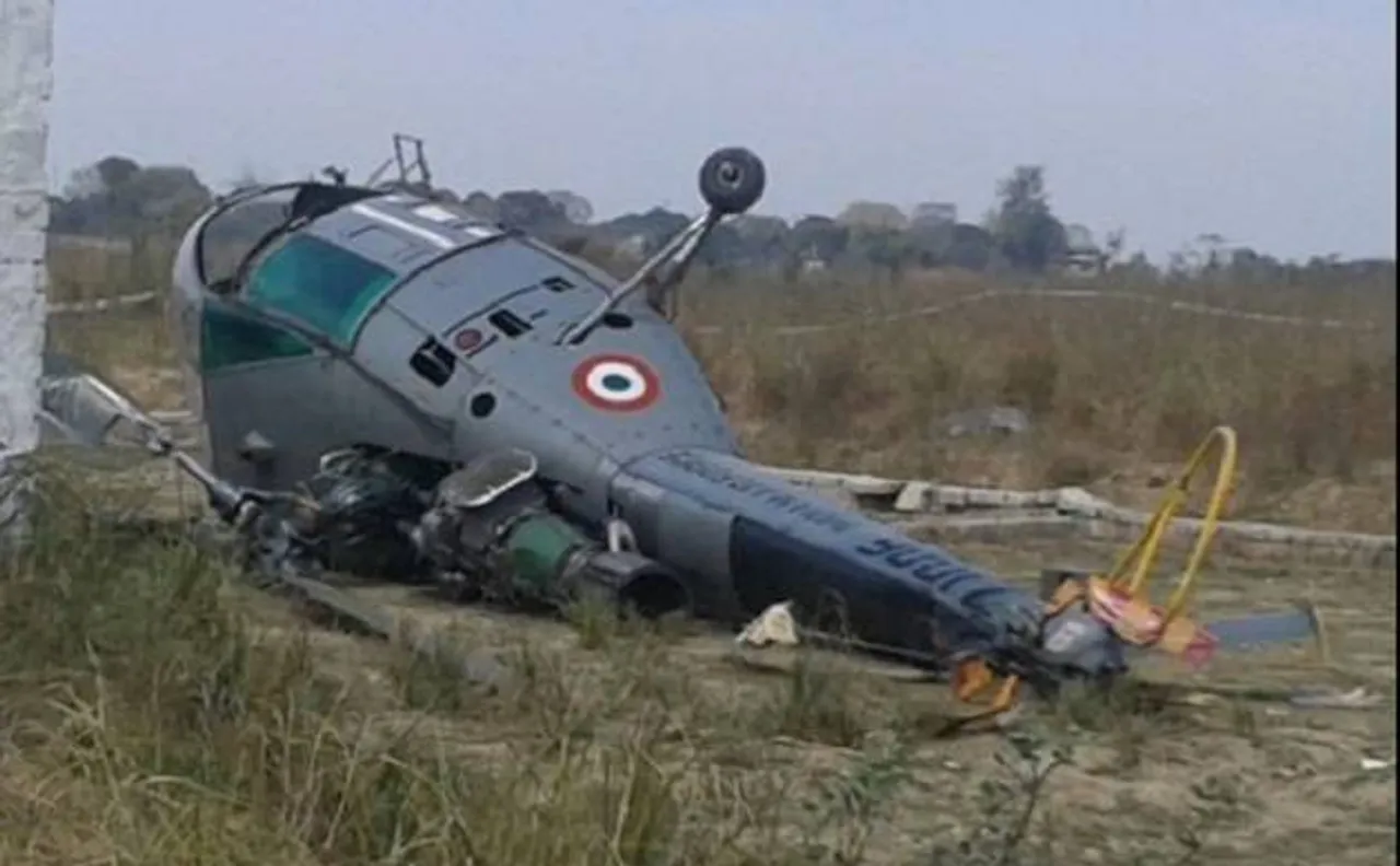 Indian Air Force Chetak helicopter crashes in Allahabad due to technical glitch; pilots safe