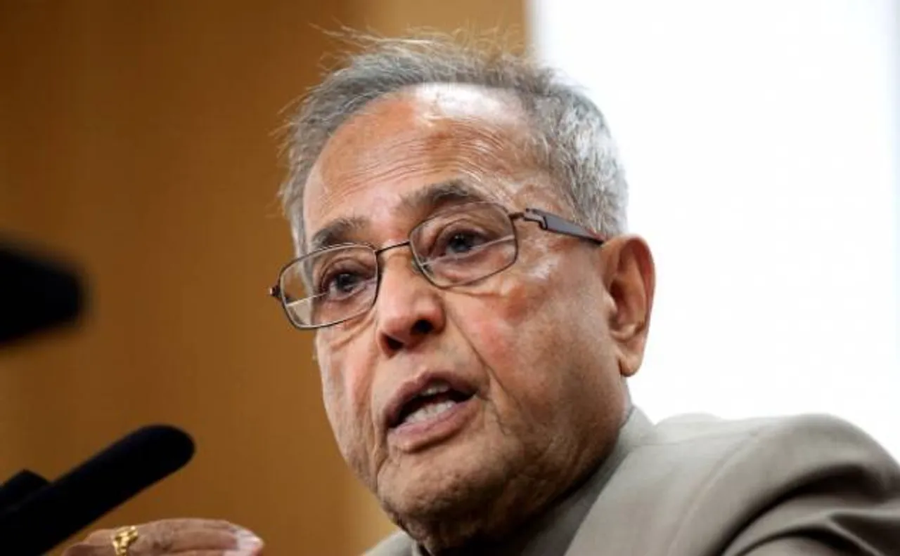 President Pranab Mukherjee lauds PM Narendra Modi, says he is a quick learner  