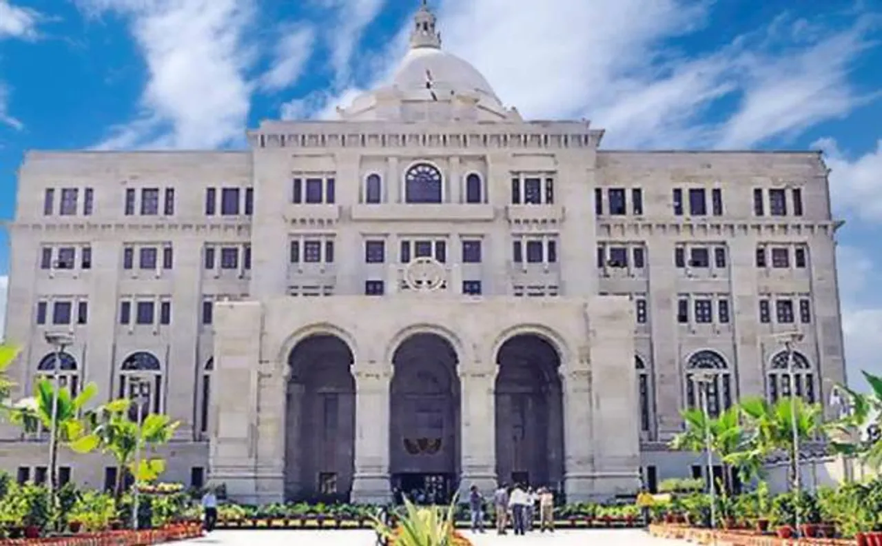 BJP Govt's first order to UP officials: Come to office on Monday or face strict action