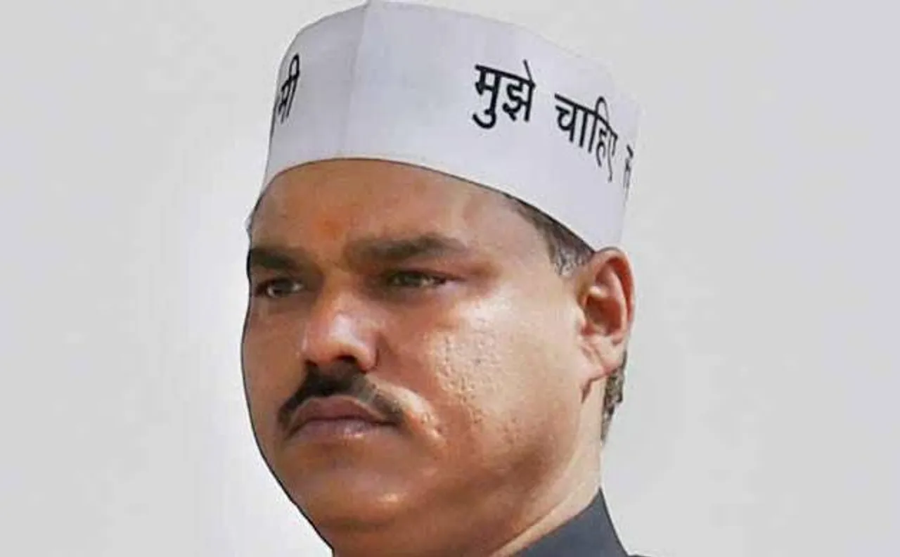 Tilka Manjhi Bhagalpur university cancels Delhi's former AAP minister Jitender Singh Tomar's law degree
