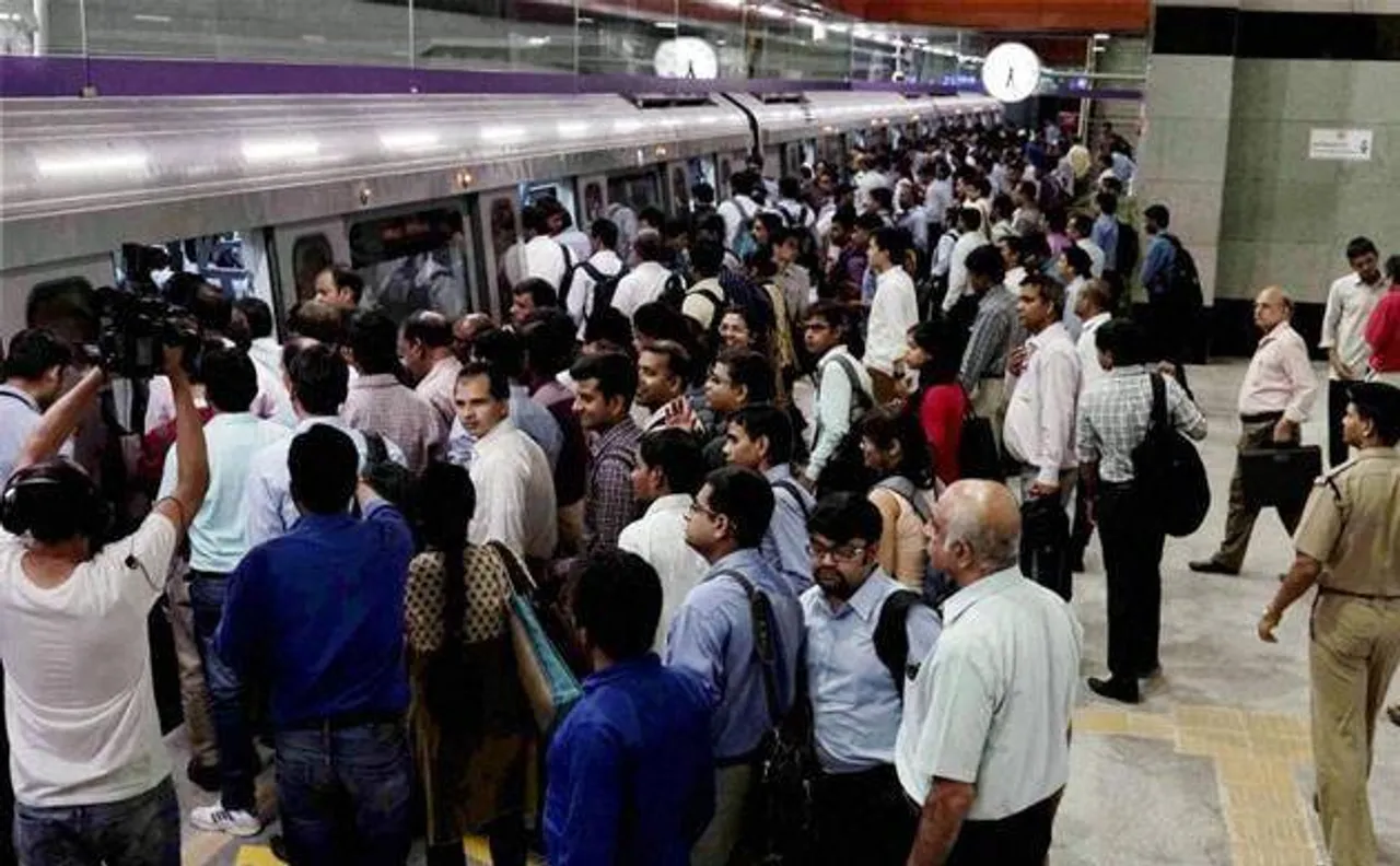 Delhi Metro yellow line affected after man commits suicide at Azadpur station