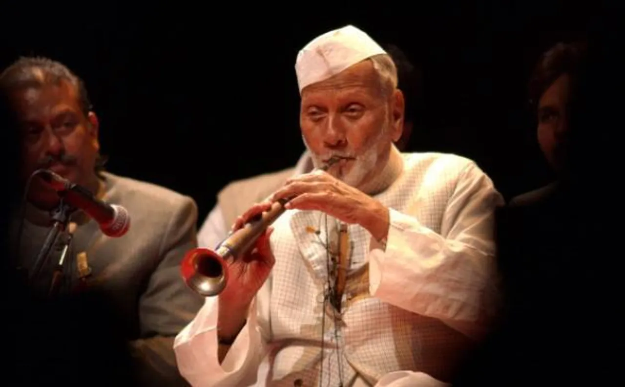 Remembering Bismillah Khan: Depicting Shehnai maestroâ€™s wonderful career in video timeline 
