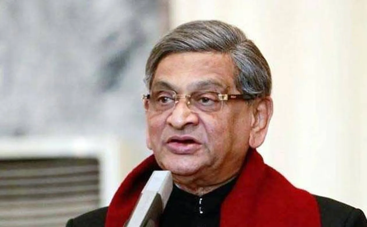 Former Congress veteran SM Krishna formally joins BJP