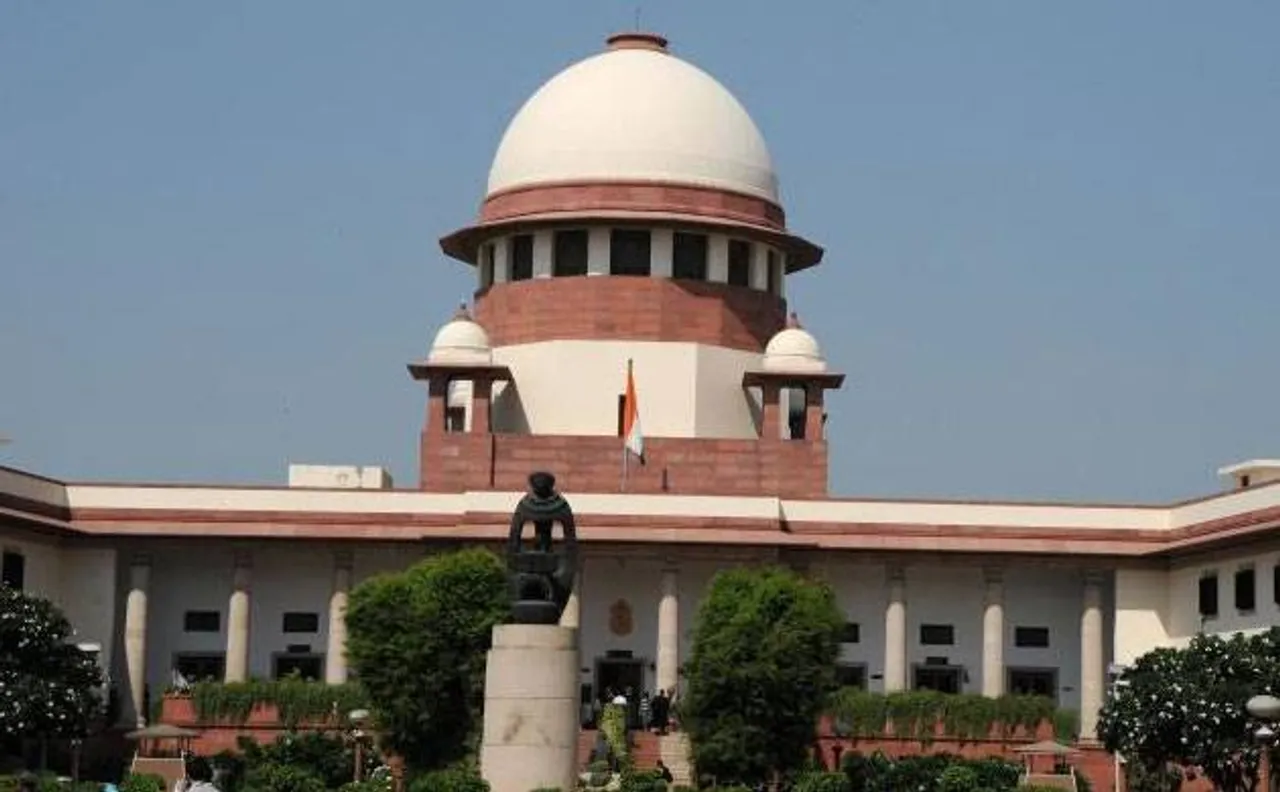 Babri case: SC adjourns matter of examining whether to revive conspiracy charges against LK Advani, MM Joshi, Uma Bharti till tomorrow