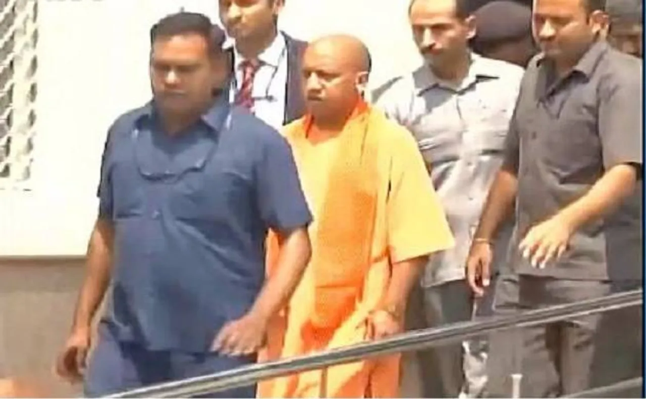 Video |  UP CM Adityanath meets 2008 gangrape and acid attack victim in KGMU