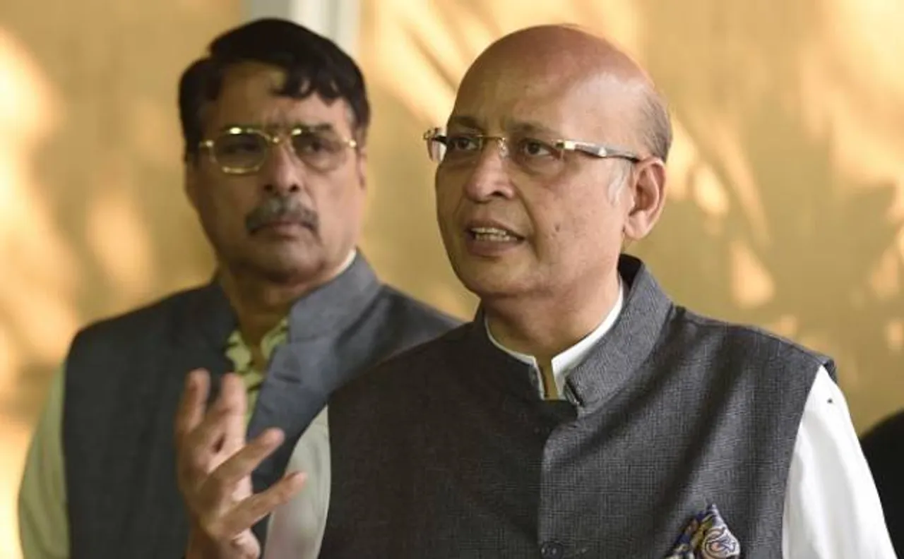 Congress hits out at Modi government over declining job growth figures 