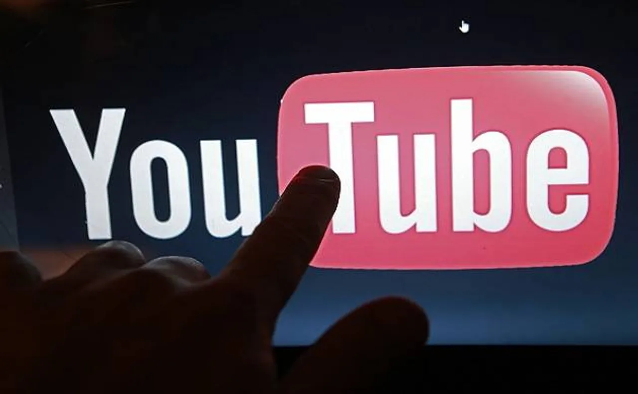 Remove â€˜objectionableâ€™ video clips, Bombay HC directs YouTube, Google