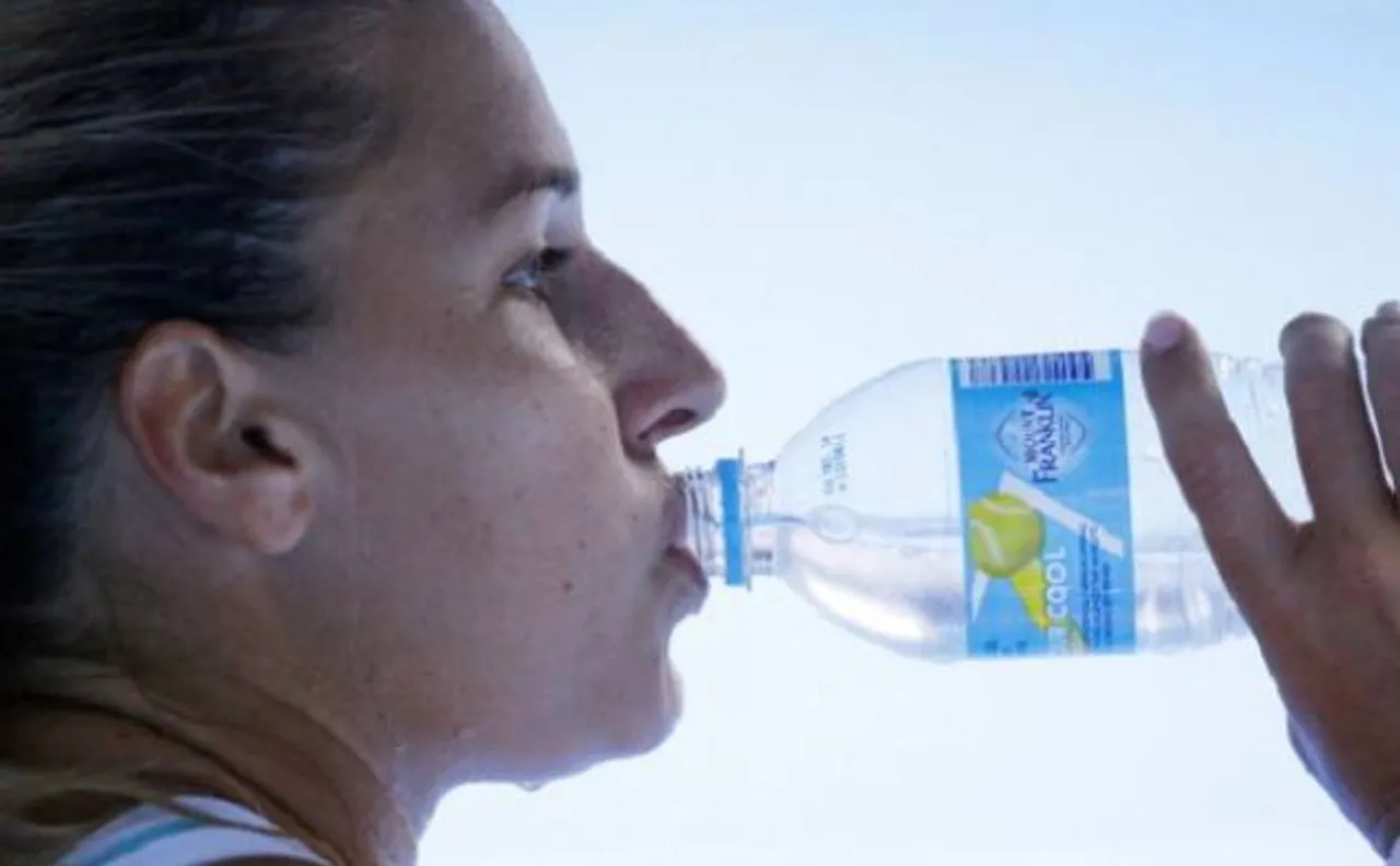 Equinox creates buzz on social media, people celebrate hydration week!