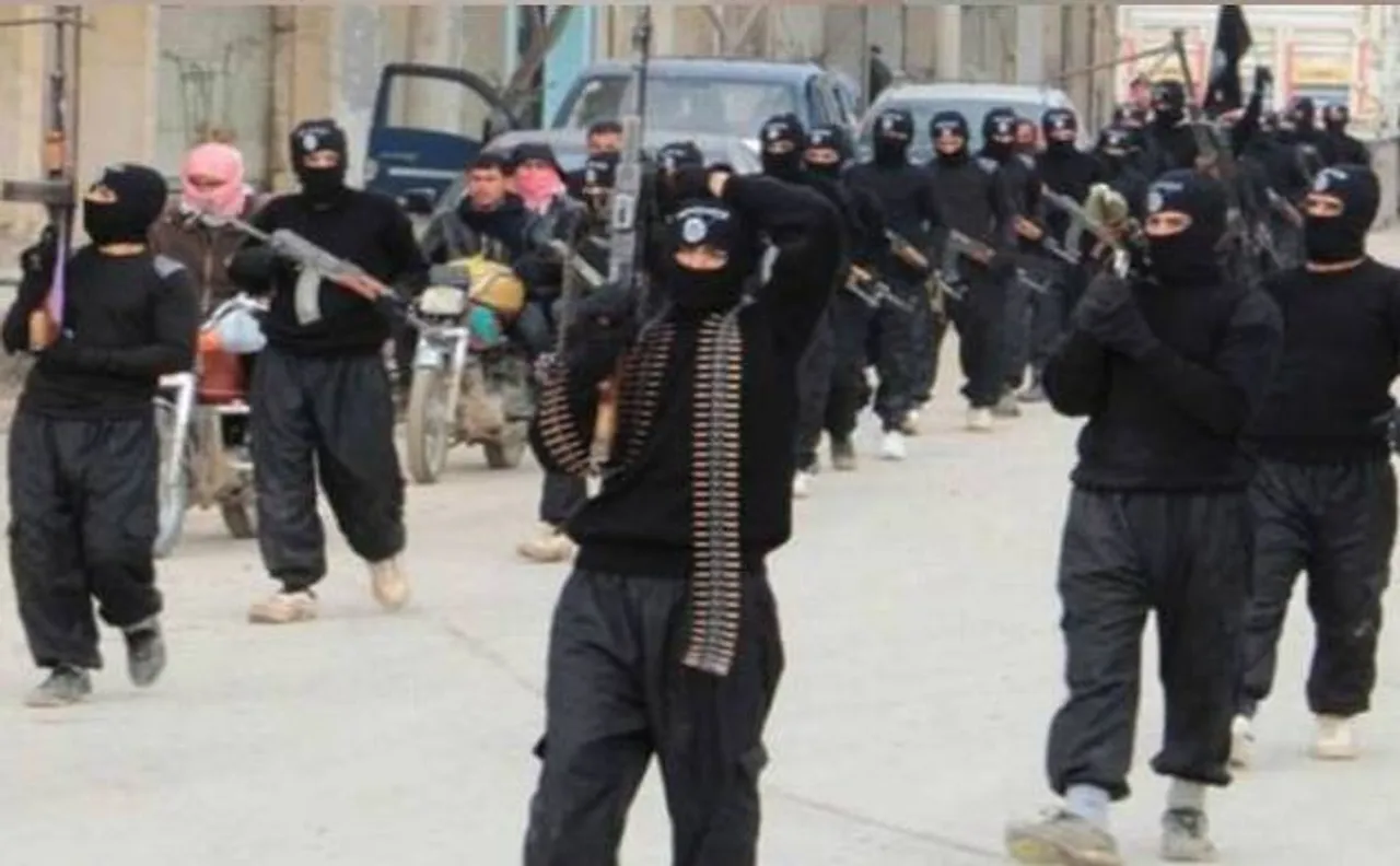 Baghdad suicide bombing: Islamic State claims responsibility for attack that killed 17