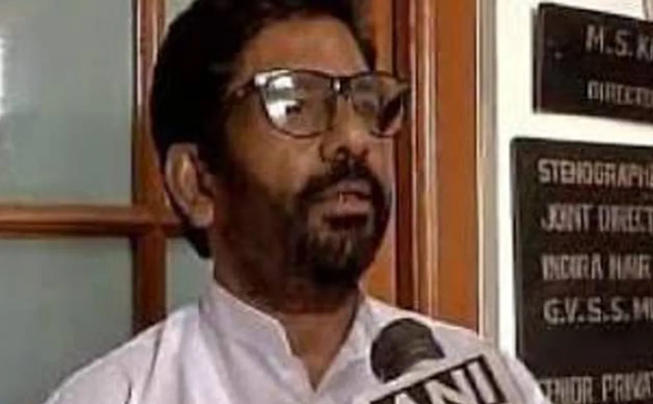 Ravindra Gaikwad fly ban issue: Shiv Sena dubs airline cos as 'goons'