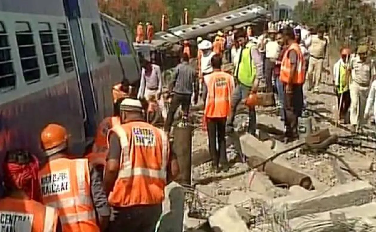 MoS Railways Manoj Sinha orders enquiry in Mahakaushal train derailment 