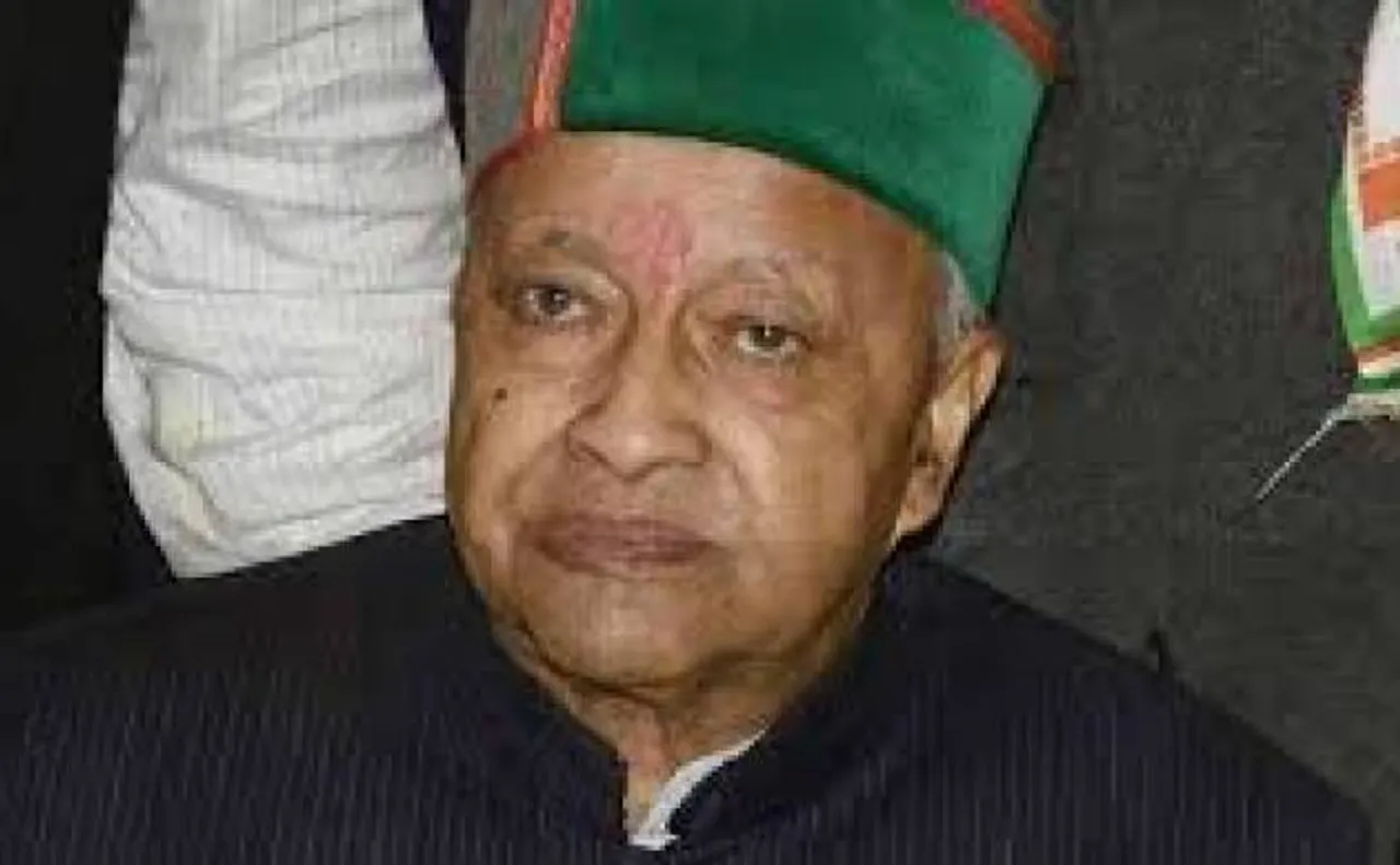 Himachal Pradesh CM Virbhadra Singh chargesheeted in DA case 