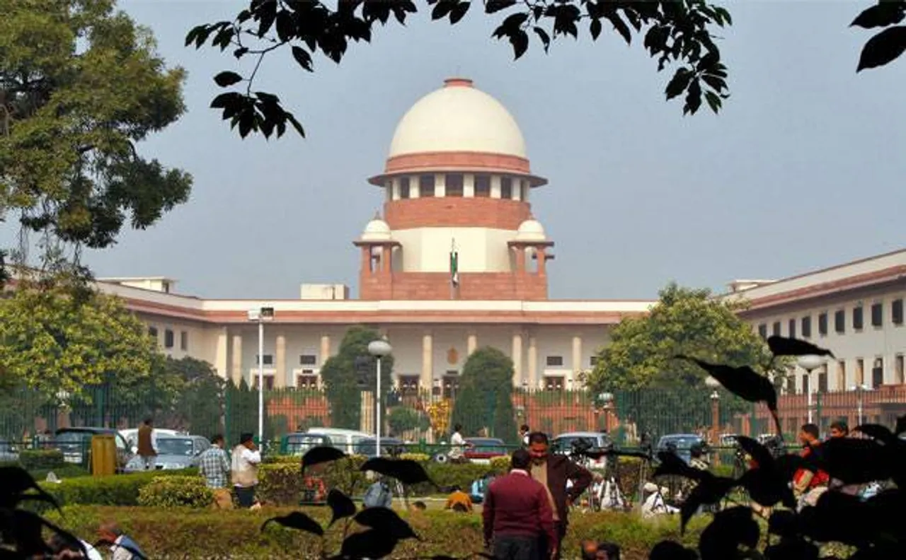 Defamation case: SC asks Justice Karnan to submit written submission within four weeks