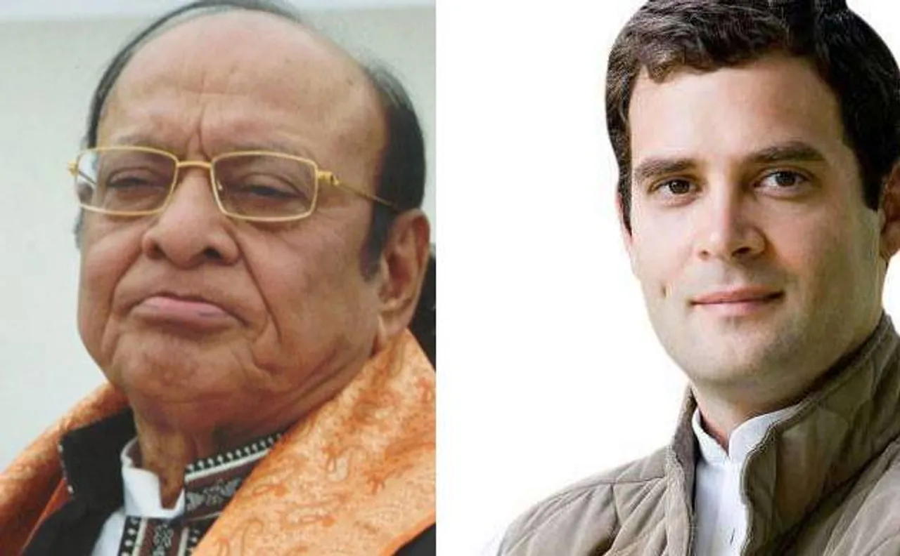 Gujarat leader of opposition Shankersinh Vaghela meets Rahul Gandhi