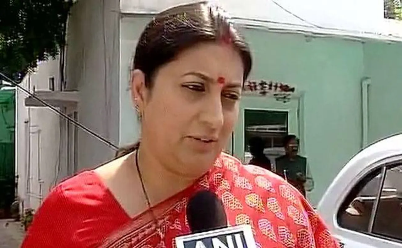 Delhi: 4 drunk DU students chase Smriti Irani's car, detained
