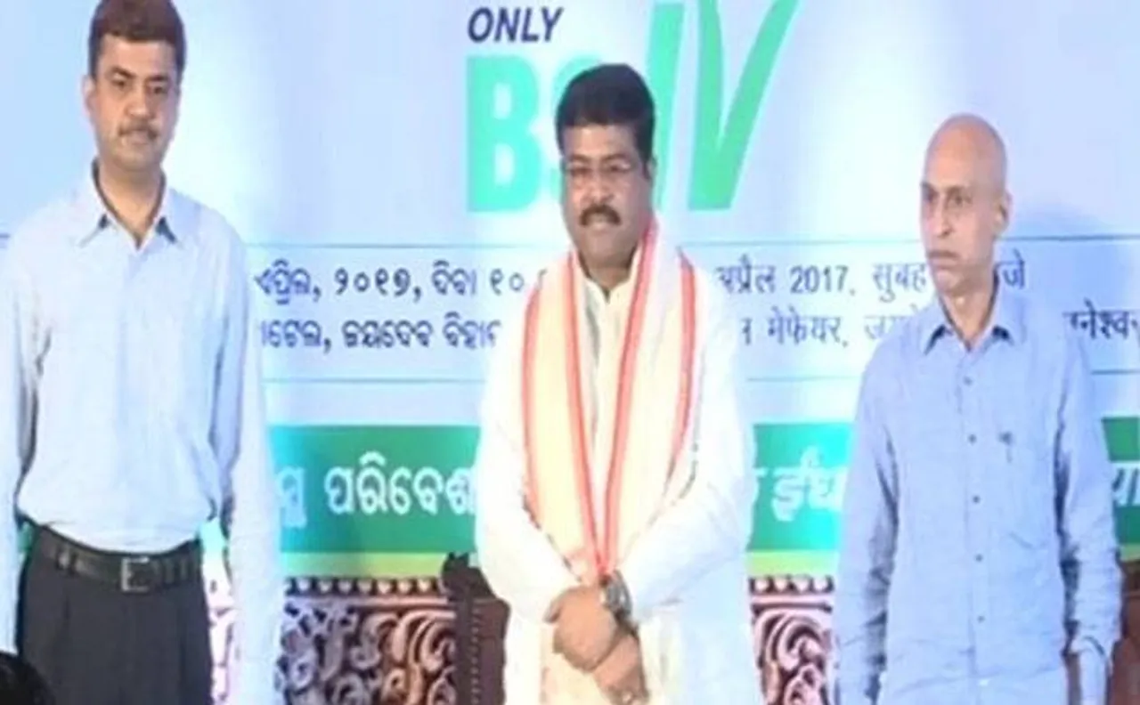 India launches eco-friendly BS-IV grade fuel to keep carbon emission in check