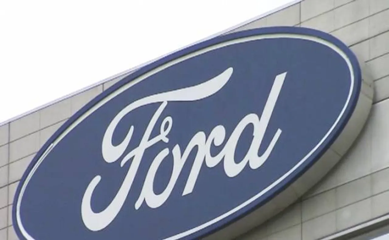 Ford recalls 52,000 F-250 pick-up trucks with manufacturing snag