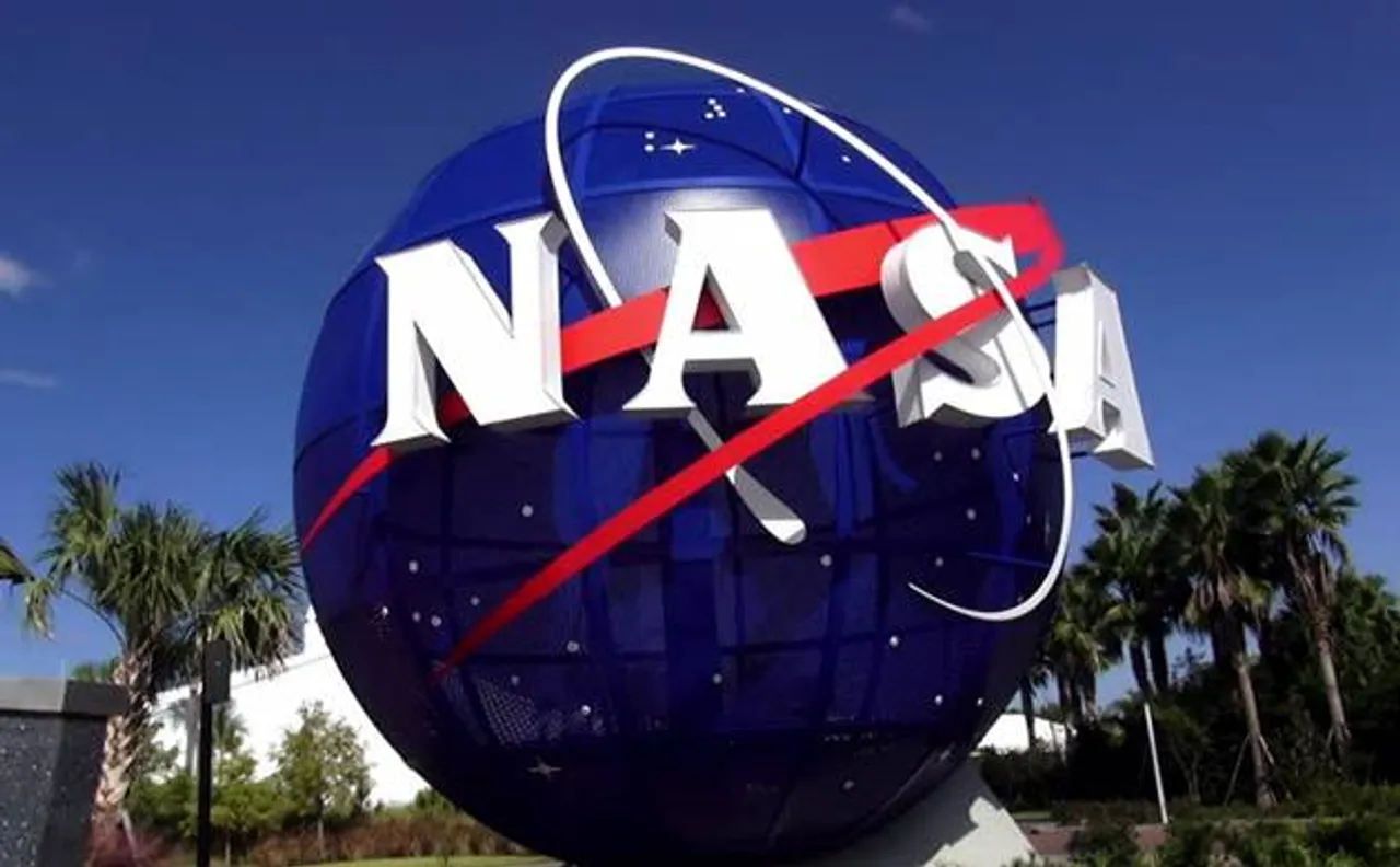 Deep space getaway: NASA to establish spaceport near the Moon for human missions