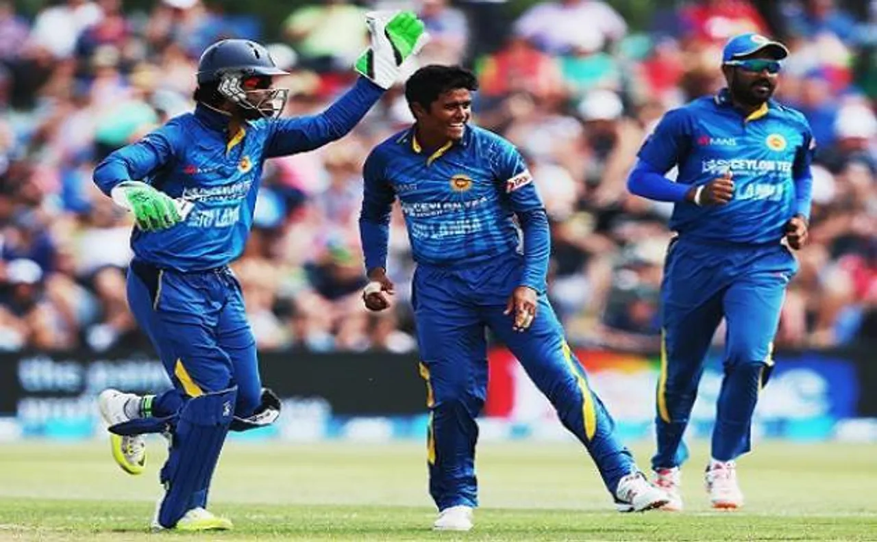 Kusal Perera helps Sri Lanka earn six-wicket victory over Bangladesh