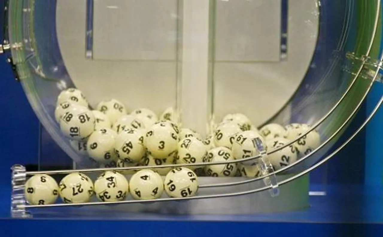 Indian doctor wins a whopping amount of Rs 17.5 crores 