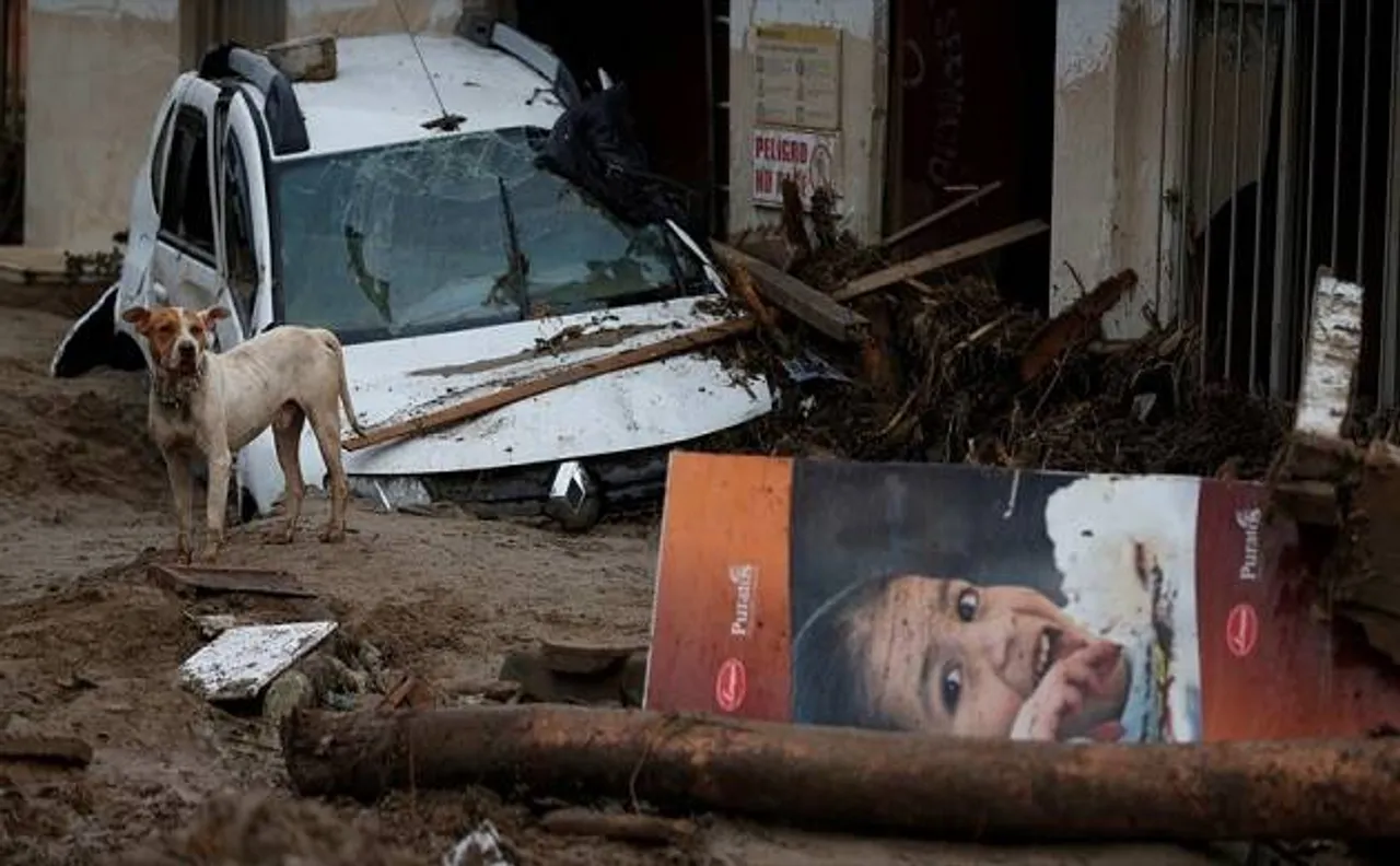 Colombia Mudslide: 100 children among dead in massive disaster