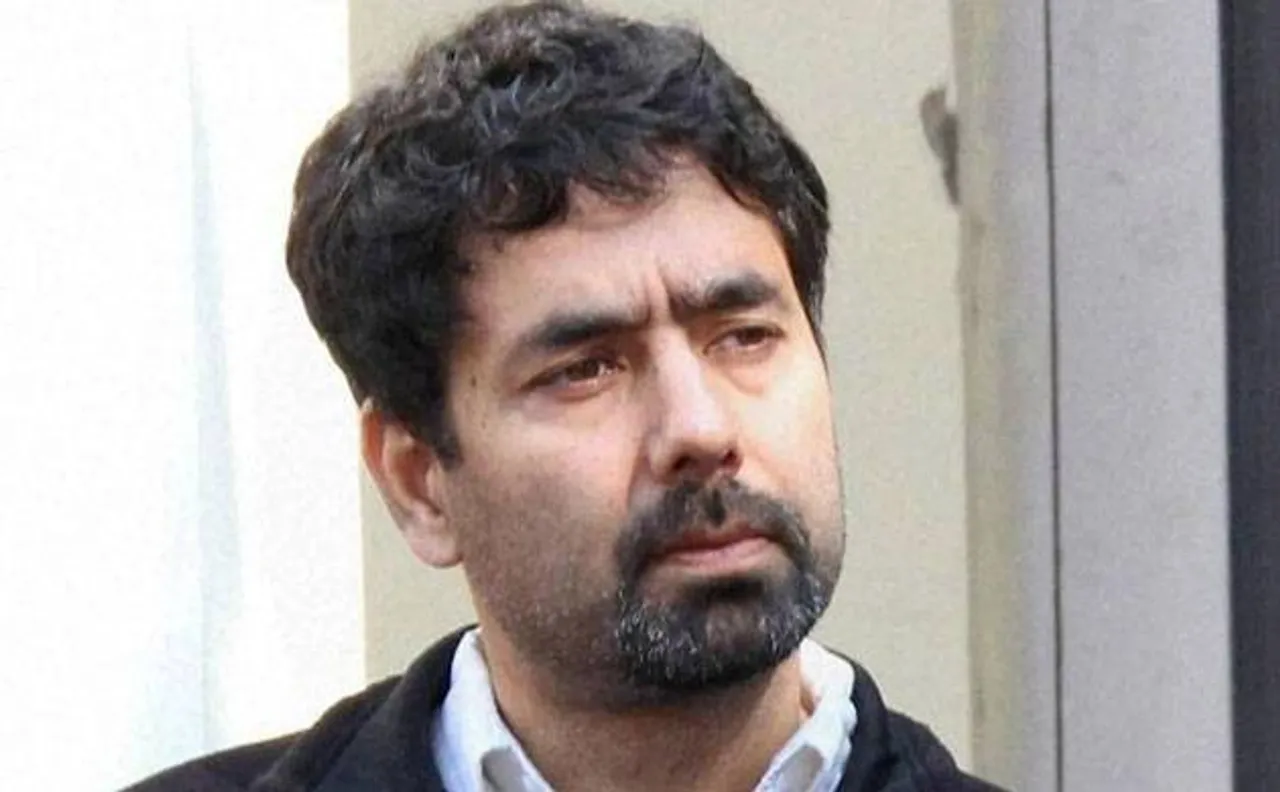 Anantnag bypoll should be postponed, says Mehbooba Muftiâ€™s brother and PDP MLA Tassaduq Mufti