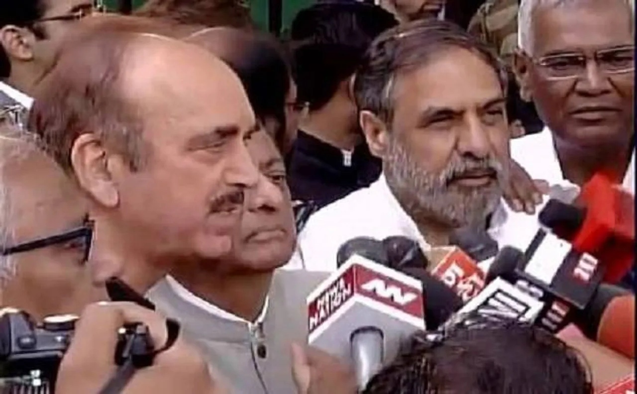 Lost trust in EVMs, ballot paper system must be restored, Opposition parties tell Election Commission 