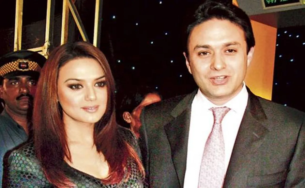 Preity Zinta, Ness Wadia spotted exchanging smiles at IPL