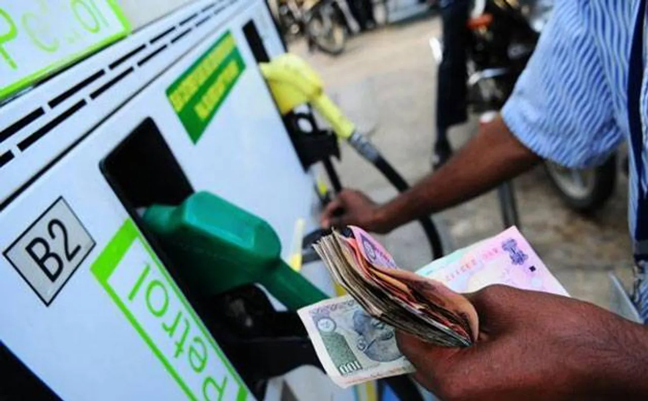 Petrol, diesel prices will change every day from May 1 in Puducherry, Vizag, Udaipur, Jamshedpur, Chandigarh
