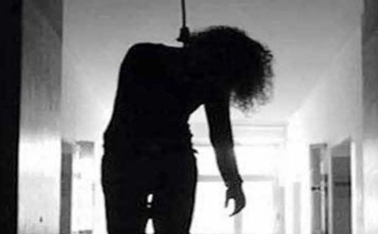 DU student commits suicide after threats by her lover to leak personal videos on social media