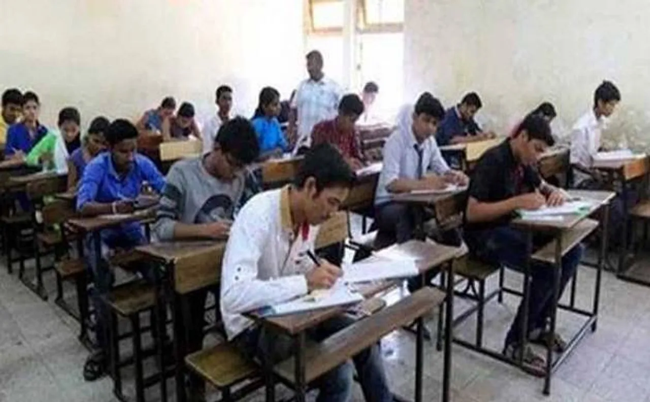 Biometric attendance to be introduced in colleges of Punjab Technical Education department