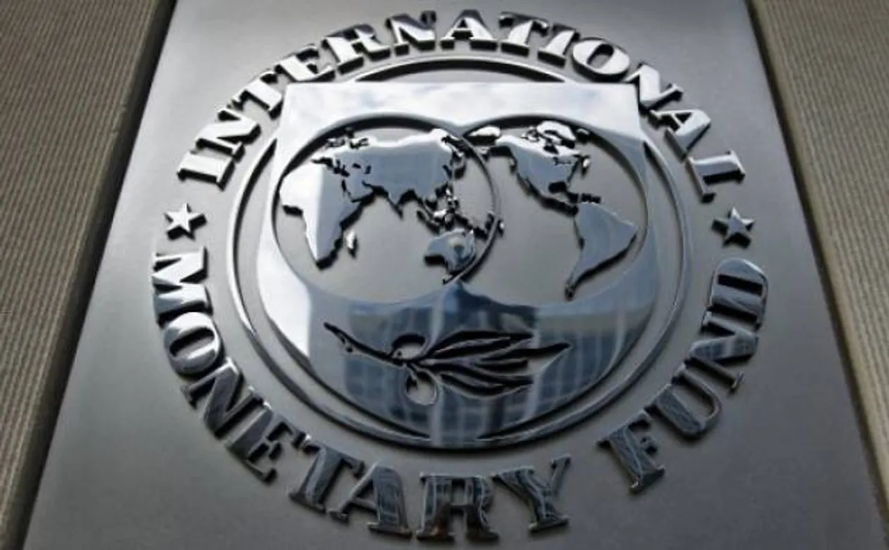 IMF projects a higher growth for the world economy at 3.5% in 2017