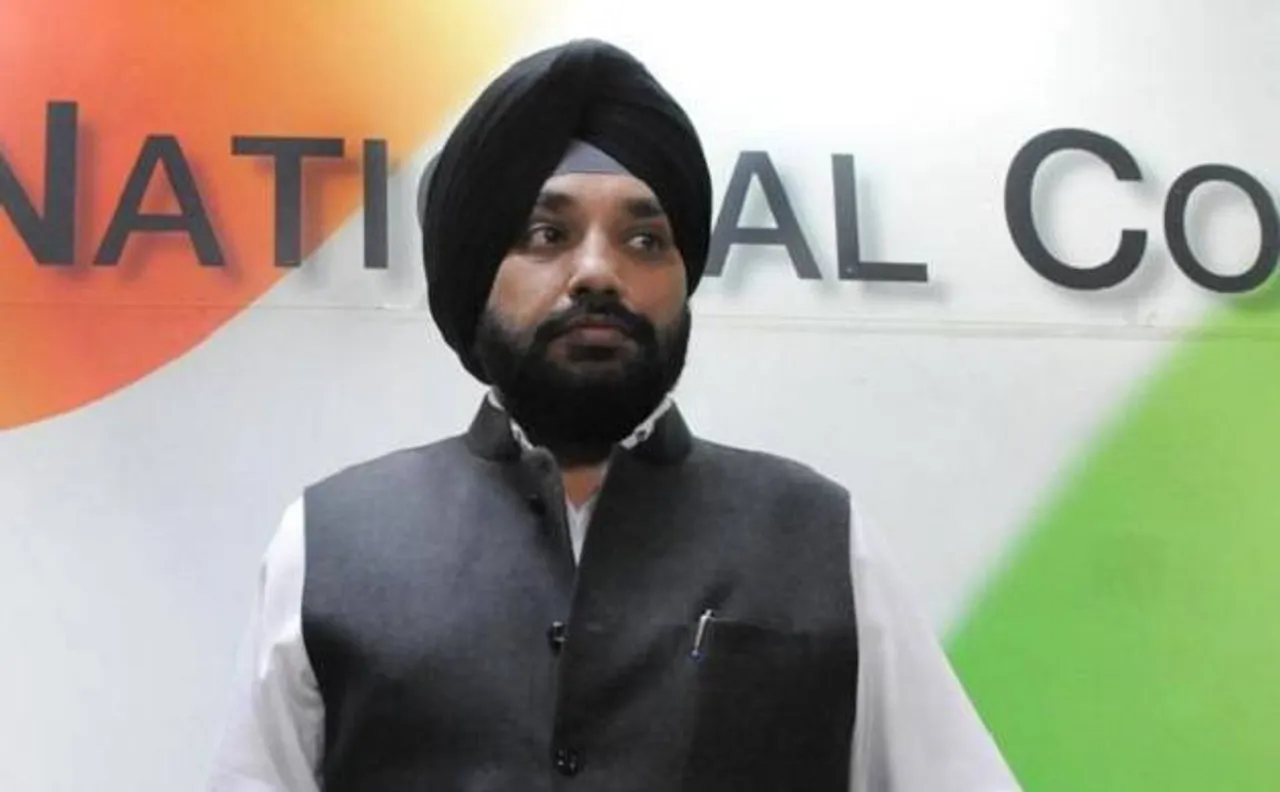 MCD Polls: Arvinder Singh Lovely calls Sheila Dikshit a 'burden' on Congress 