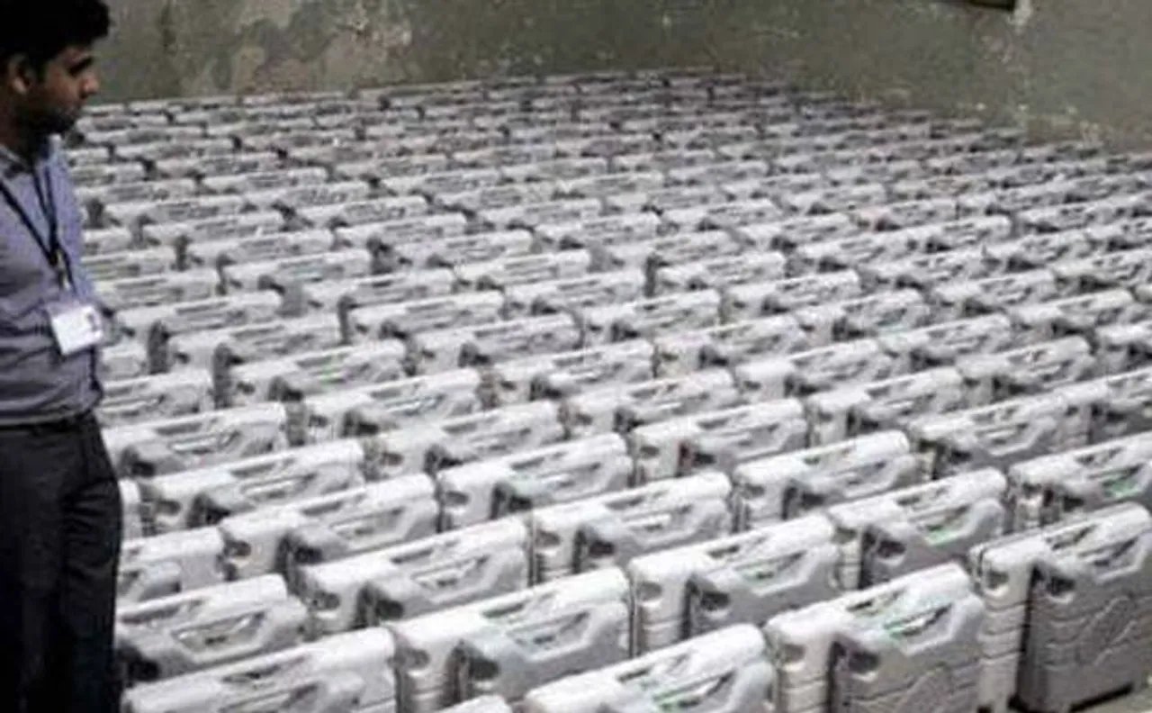 Cabinet okays Election Commissionâ€™s proposal for use of paper trail machines during polls