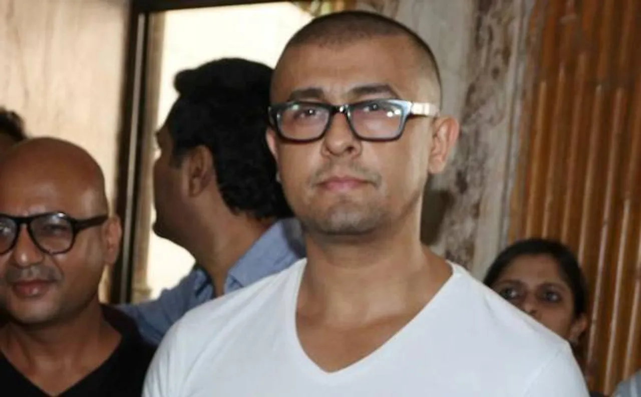 Sonu Nigam gives proof, shares azaan video