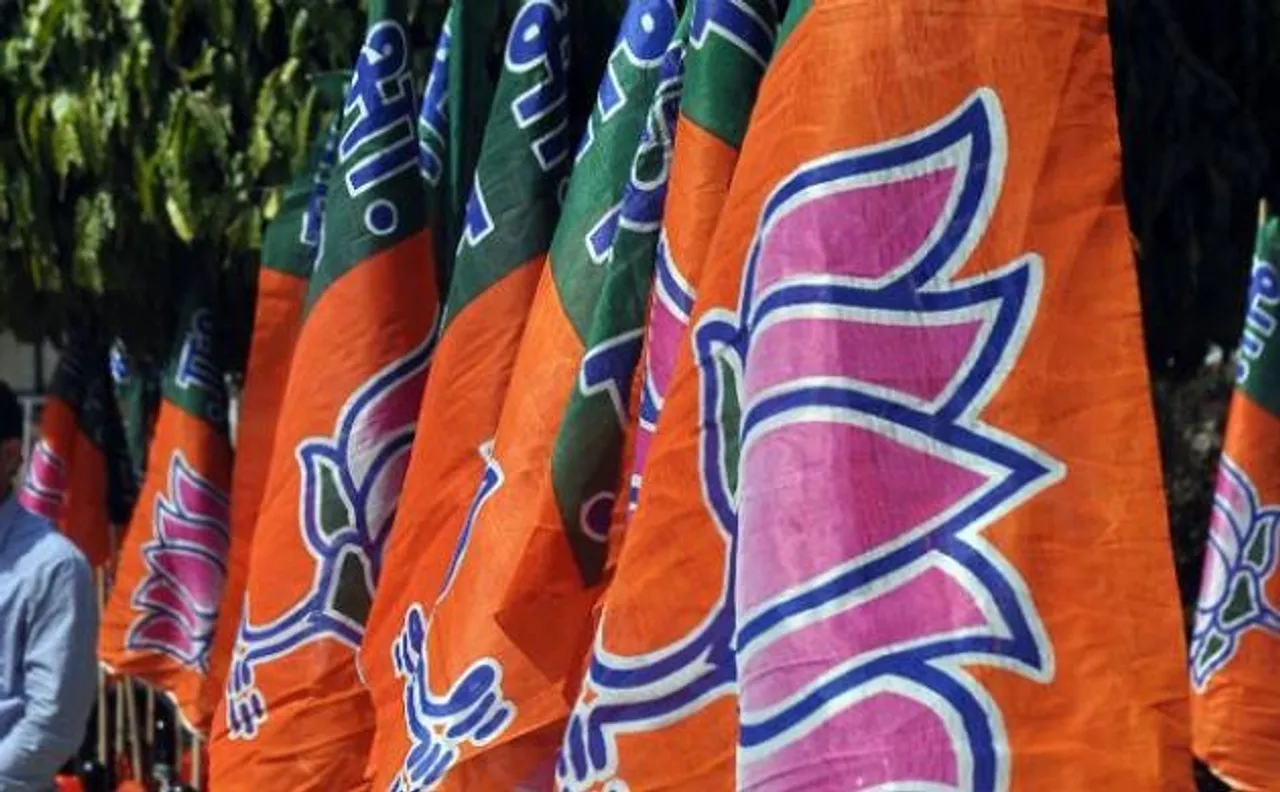 BJP's Mumbai unit demands abolition of octroi in the city once the GST rolls out