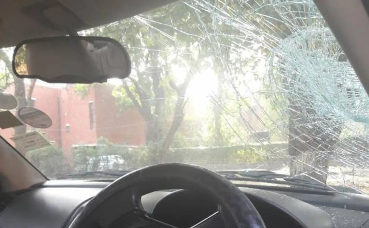 JNU professor alleges his car, home attacked for condoling Kupwara, Sukma deaths; JNUSU denies claim