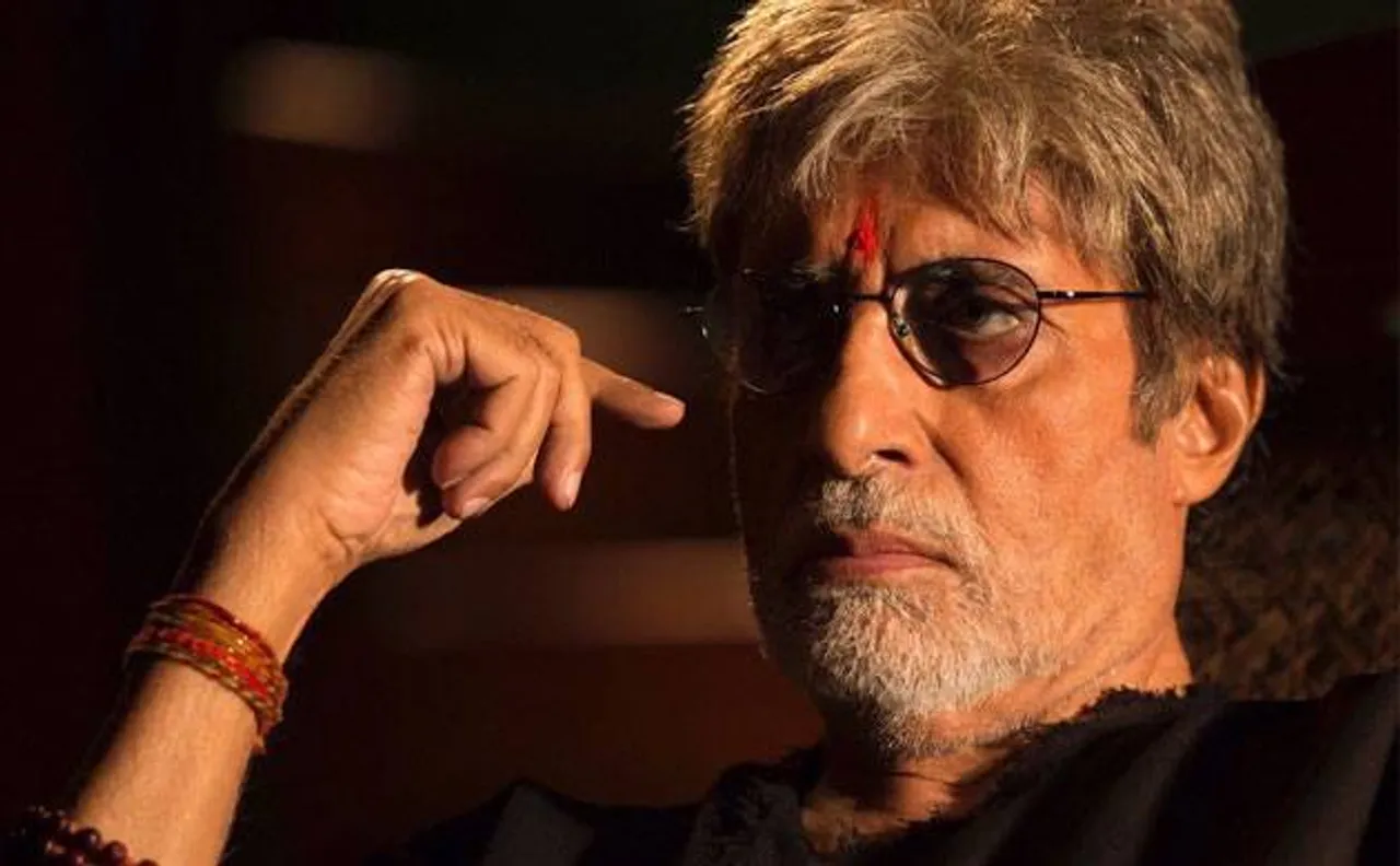 Life-size statue of Amitabh Bachchan installed at a temple in Kolkata
