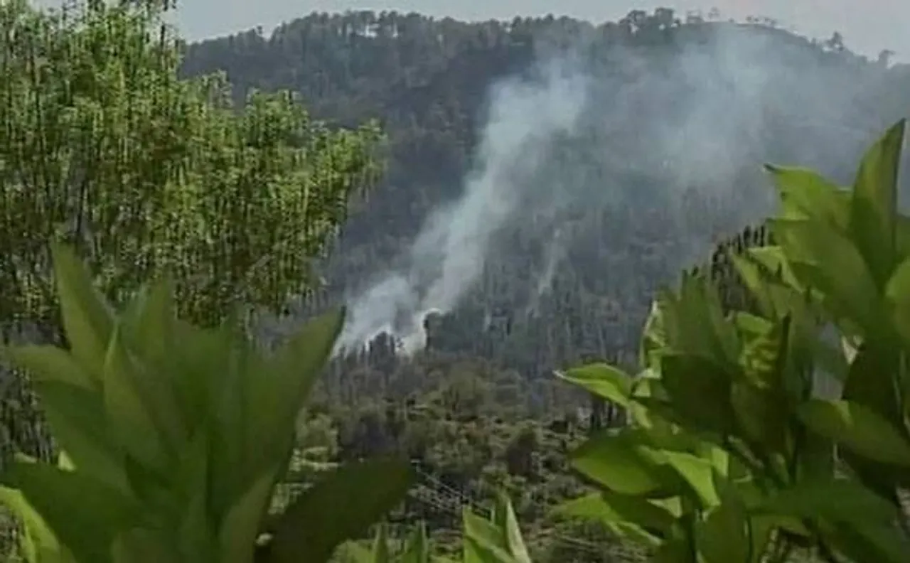 J&K: Pakistan violates ceasefire with heavy mortar shelling in Nowshera sector of Rajouri; 2 civilians dead, 3 injured