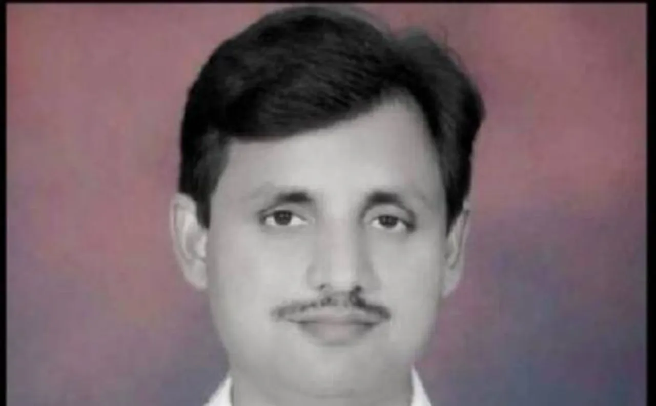 UP: BSP leader Kailash Thekedar shot dead by unknown assailants in Amroha