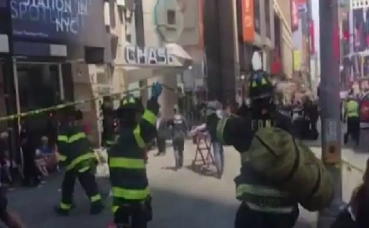  1 killed, 22 injured as car strikes people in New York's Times Square 